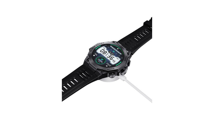 Kablosuz şarj ünitesi üzerinde duran Black Shark S1 Pro akıllı saat.