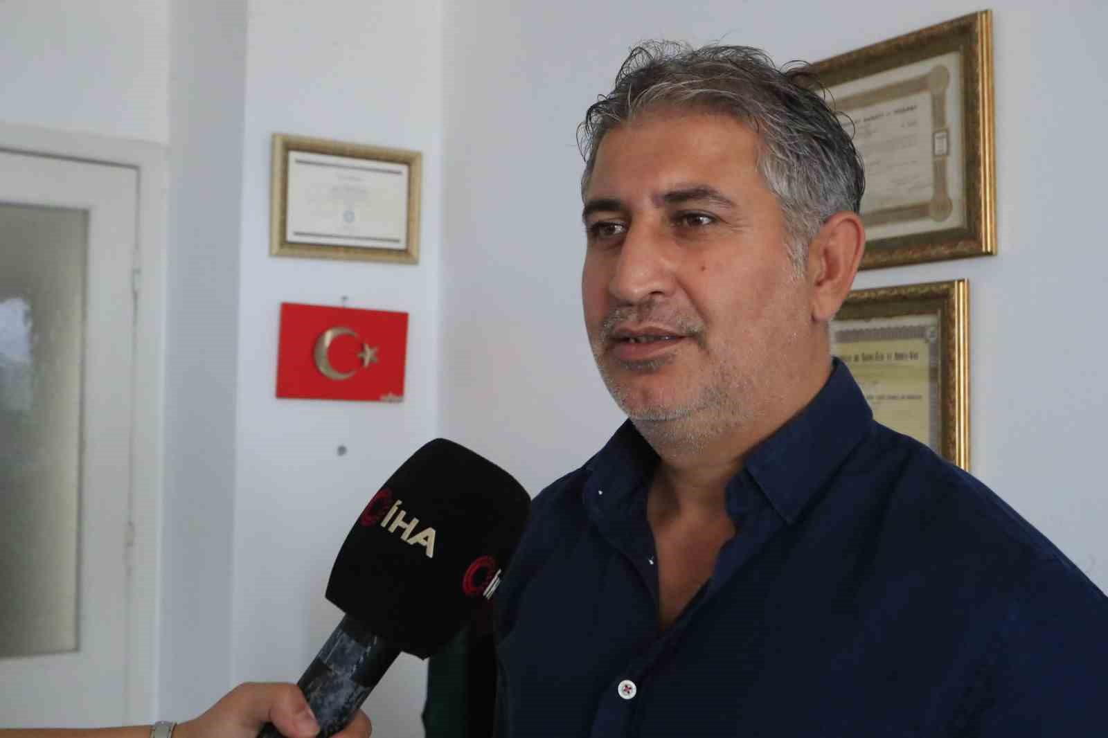 Avukat Abdullah İlkkahraman'ın açıklama yaptığı görüntü.