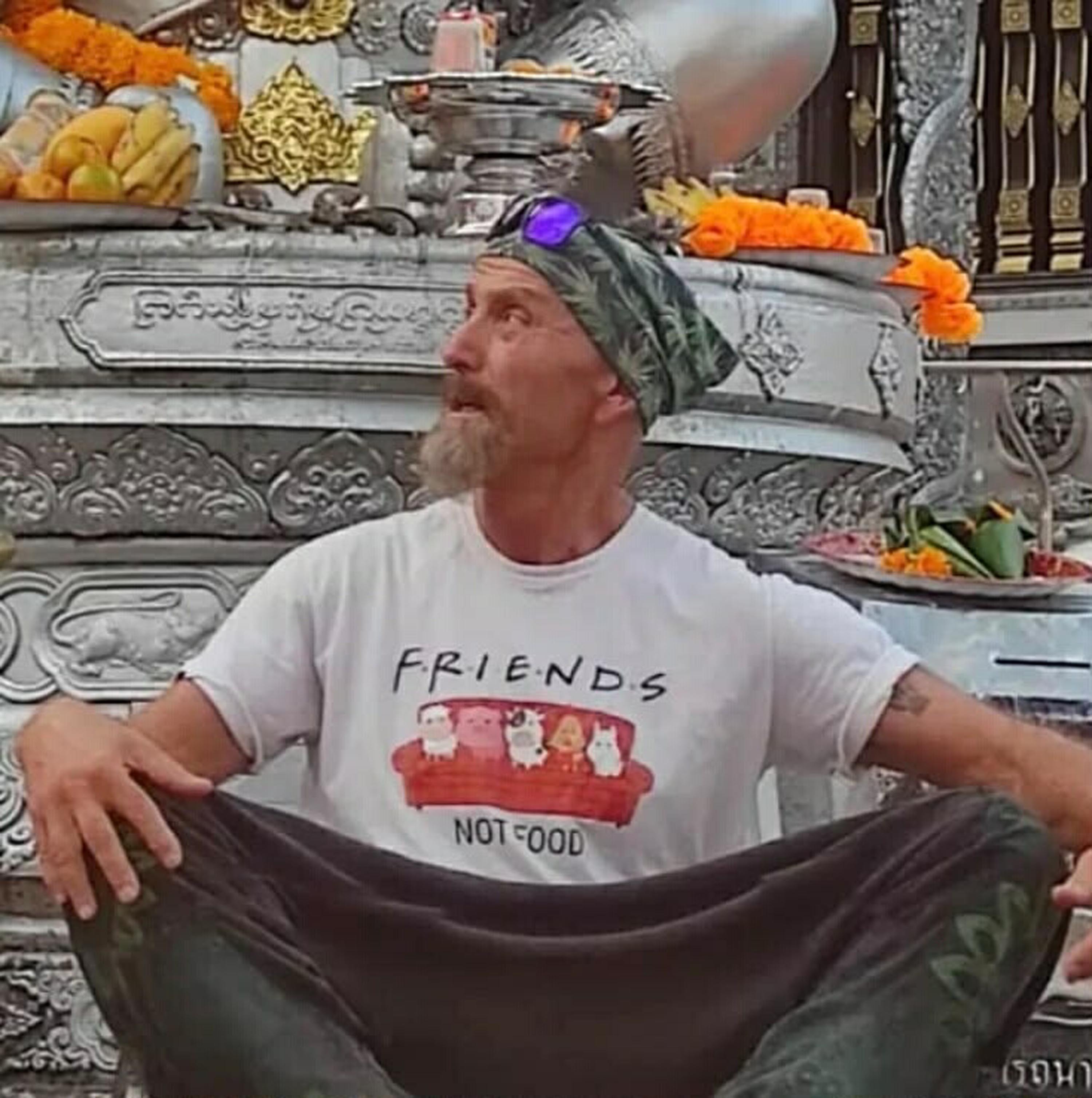 Haberde kazayla birlikte paylaşılan bir kişinin yakın plan fotoğrafı.