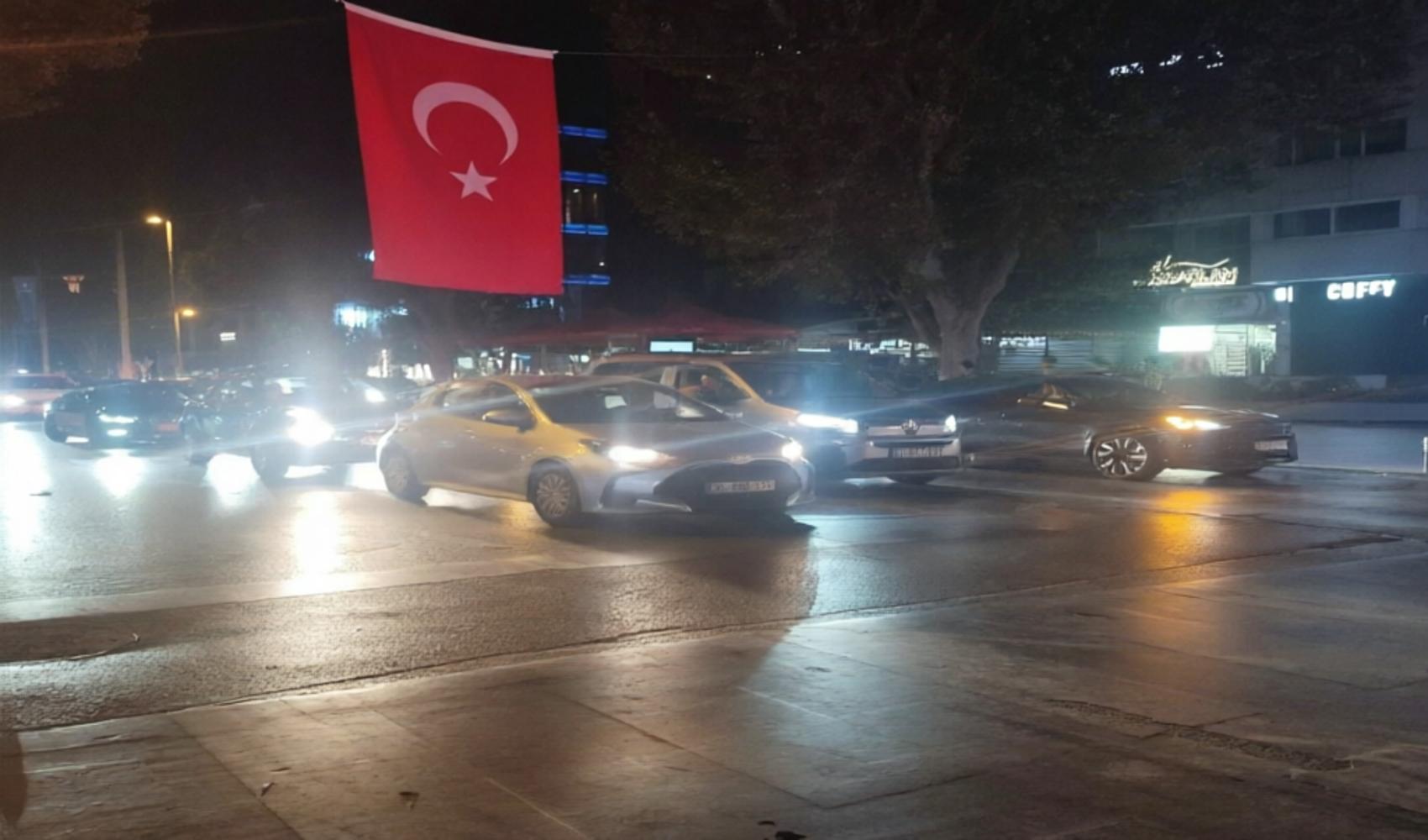 Fenerbahçe turu aldı, Bağdat Caddesi sarı-lacivert oldu