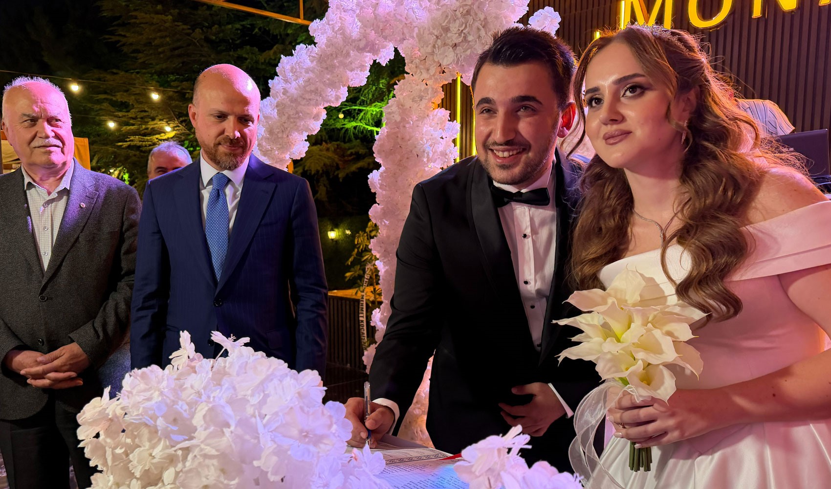 Bilal Erdoğan testimone di nozze: ha consigliato alla giovane coppia di avere almeno 3 figli
