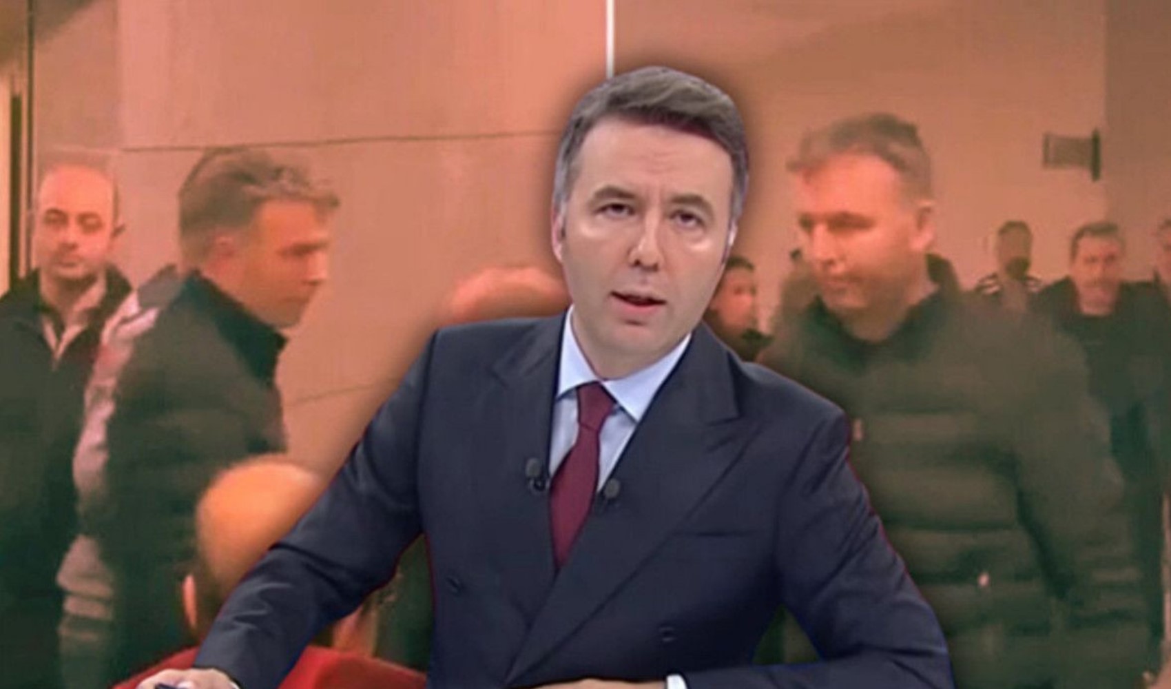 Mehmet Akif Ersoy'dan 'tahliye vaadiyle' para talep etmişler: AKP'li Tayyar'dan 'ders olsun' uyarısı