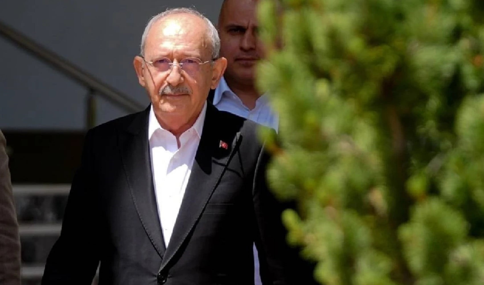 Özgür Özel'e sunulan arabulucu teklifinin perde arkası ortaya çıktı! 'Kemal Bey uygun gördü...'