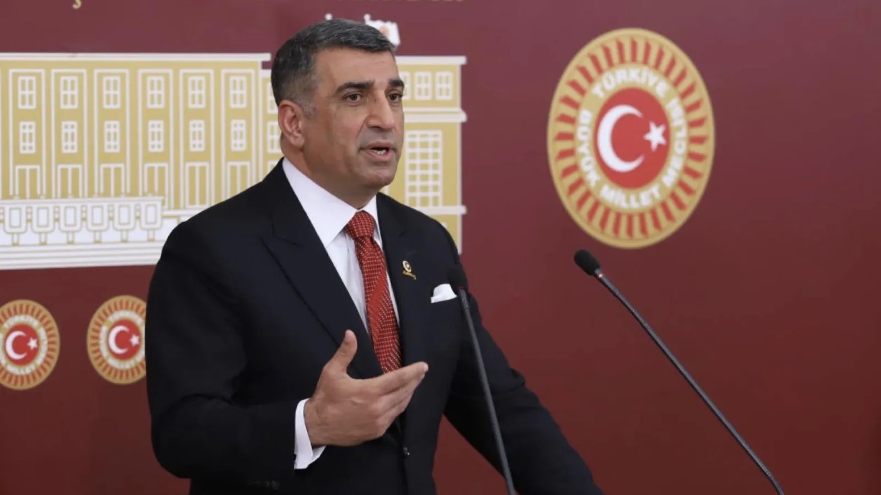 Özgür Özel'e sunulan arabulucu teklifinin perde arkası ortaya çıktı! 'Kemal Bey uygun gördü...'