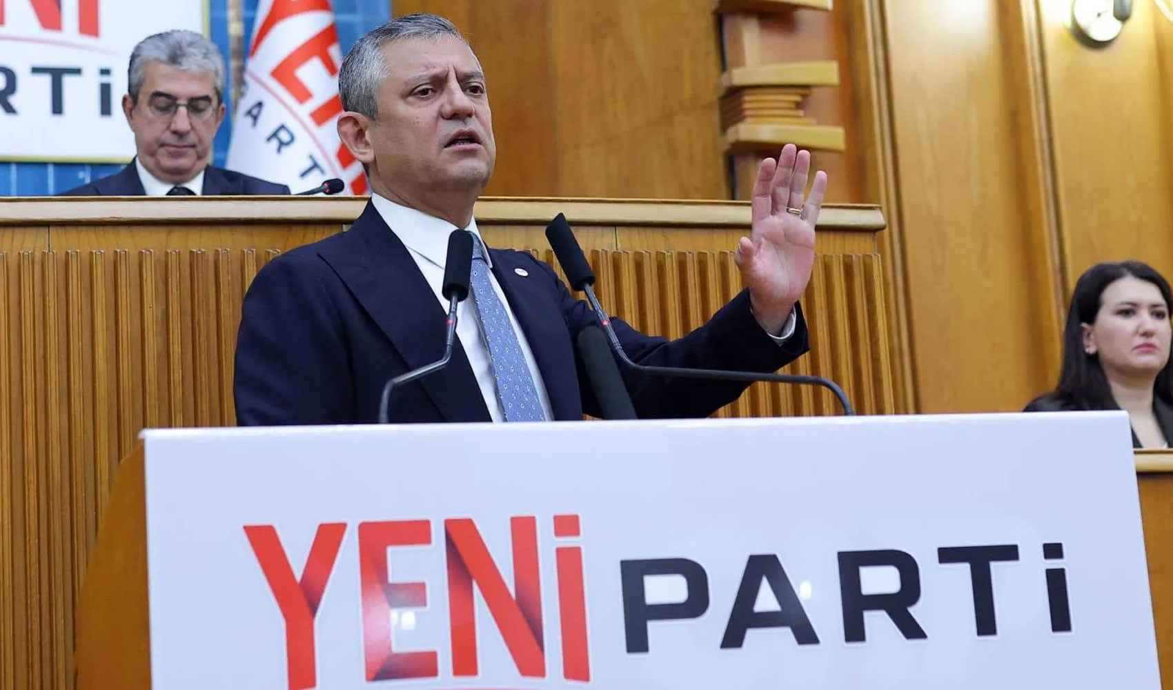 Son Dakika... YENİ Parti lideri Özgür Özel'den çağrı: 'Darbecilerden, butlancılardan, cuntacılardan kurtulun YENİ Parti'mize buyurun!'