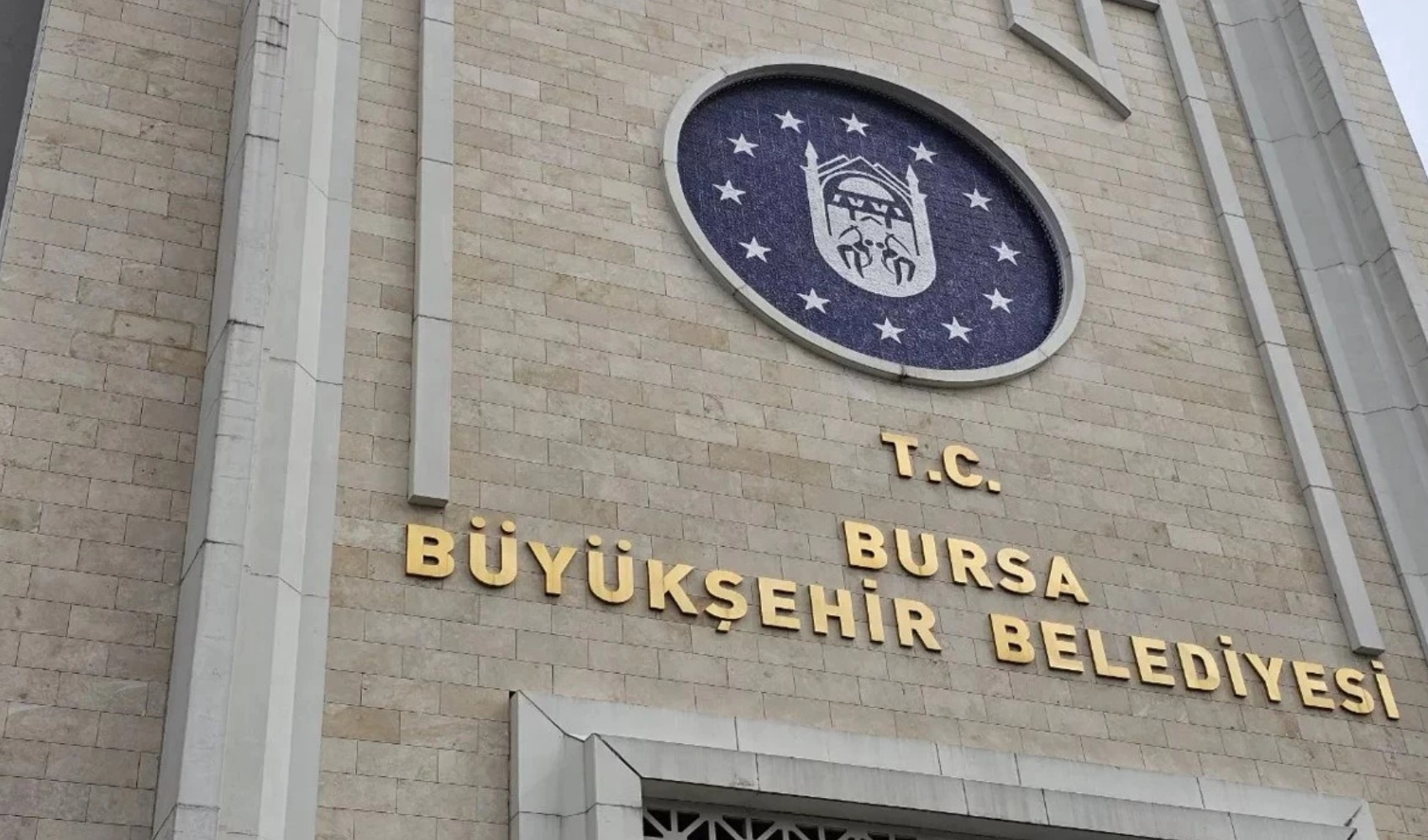 CHP’li altı ilçe belediye başkanı ve meclis üyeleri YENİ Parti’ye geçti