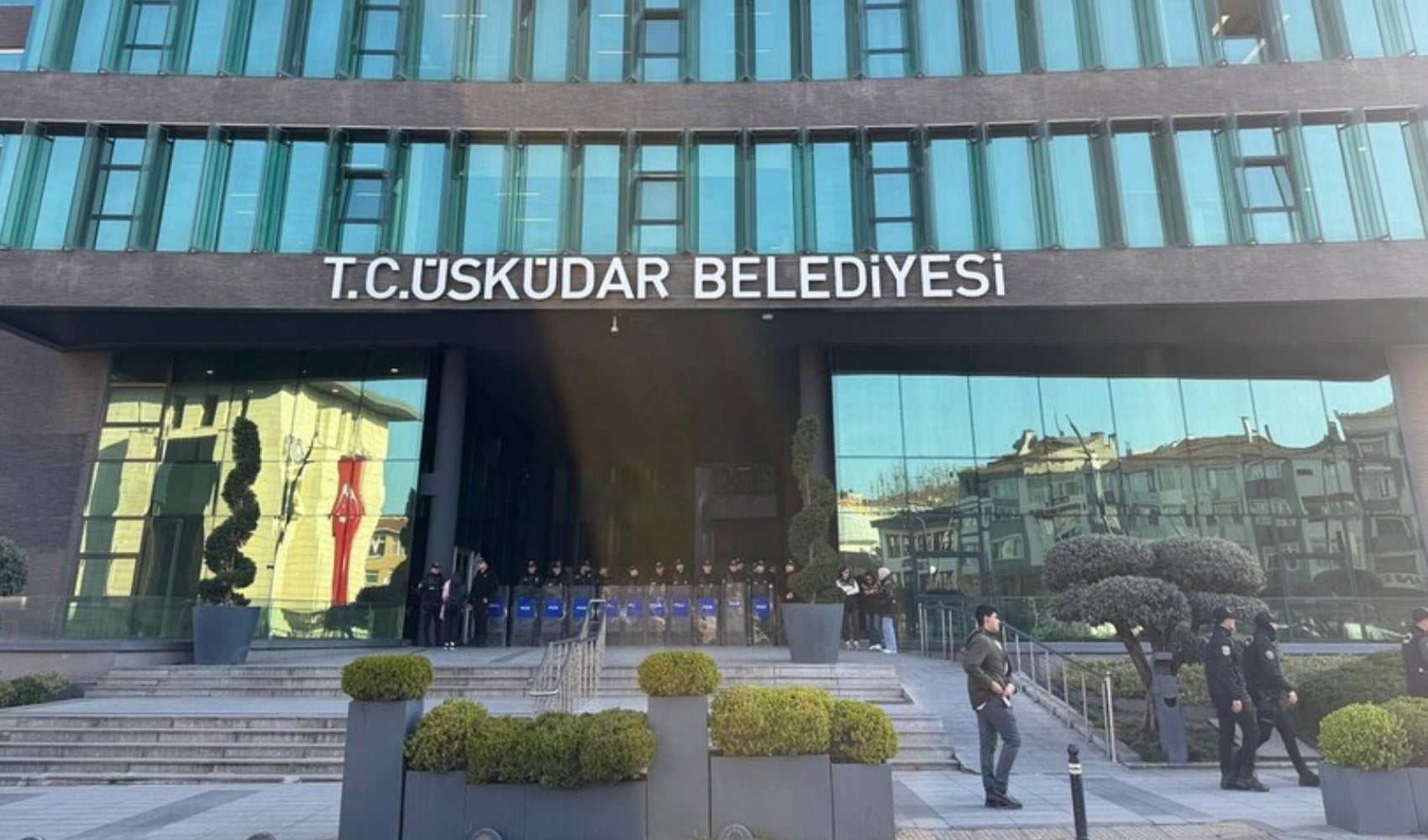Son Dakika... Sinem Dedetaş görevden uzaklaştırılmıştı: Üsküdar Belediyesi başkanvekili seçiminde ikinci tur sonuçları belli oldu