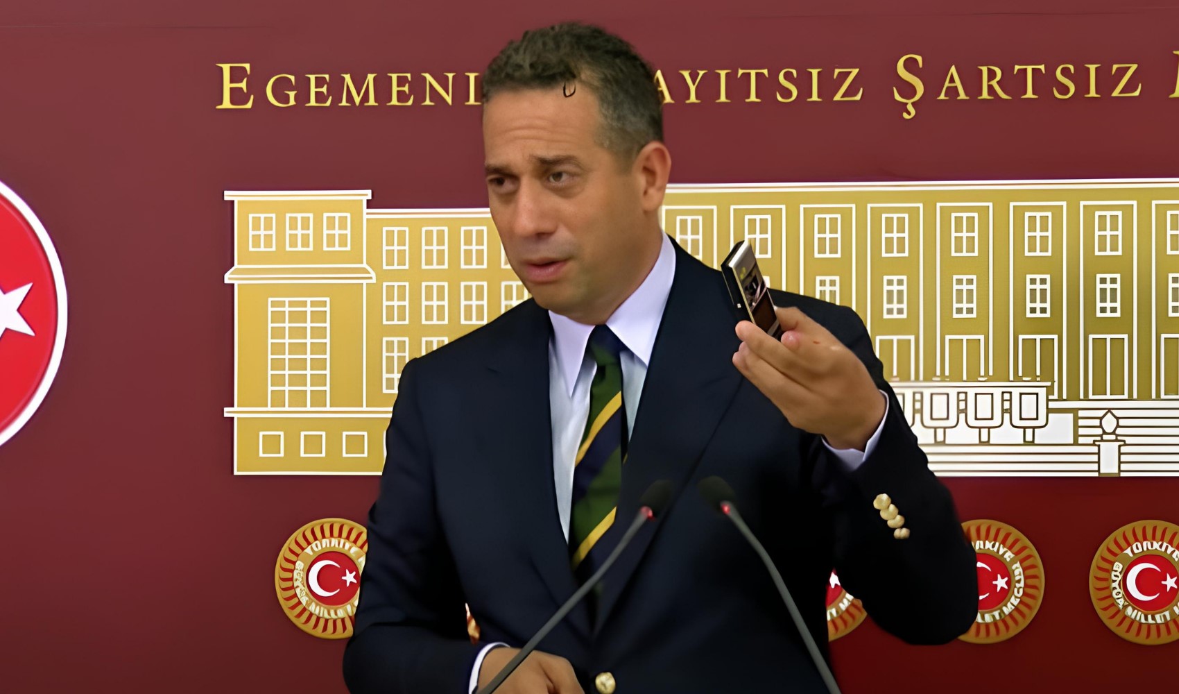 YENİ Parti'den fezleke tepkisi