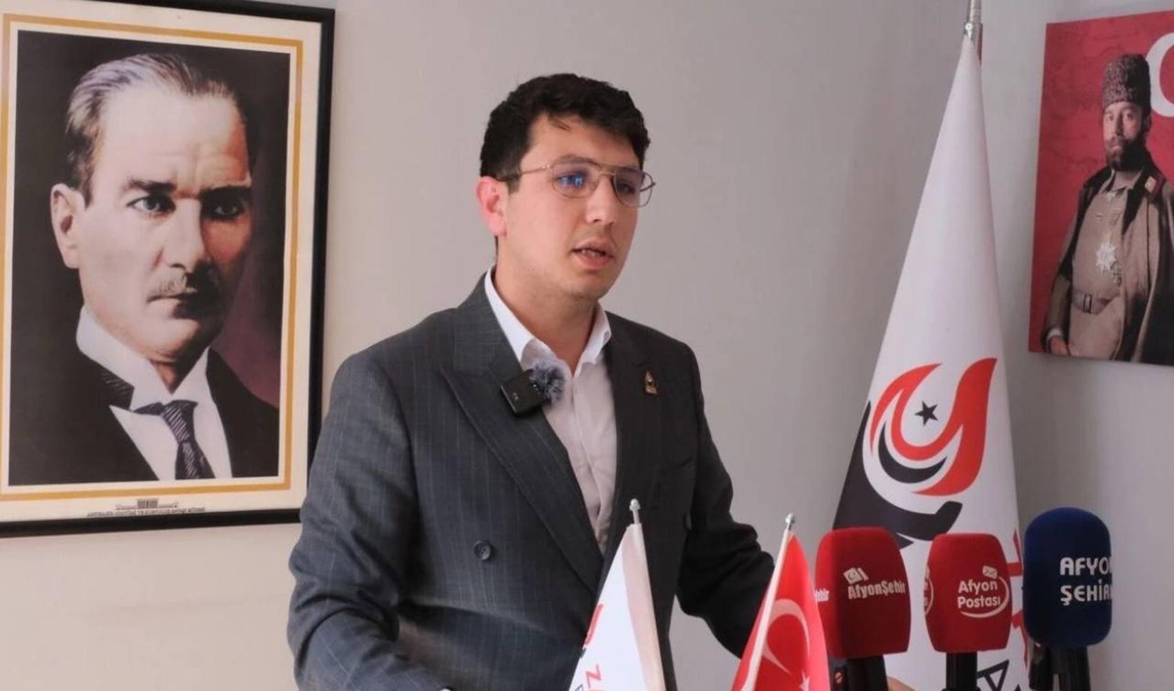 L'ancien président provincial du Parti de la Victoire, Gökhan Katırcı, grièvement blessé par balle