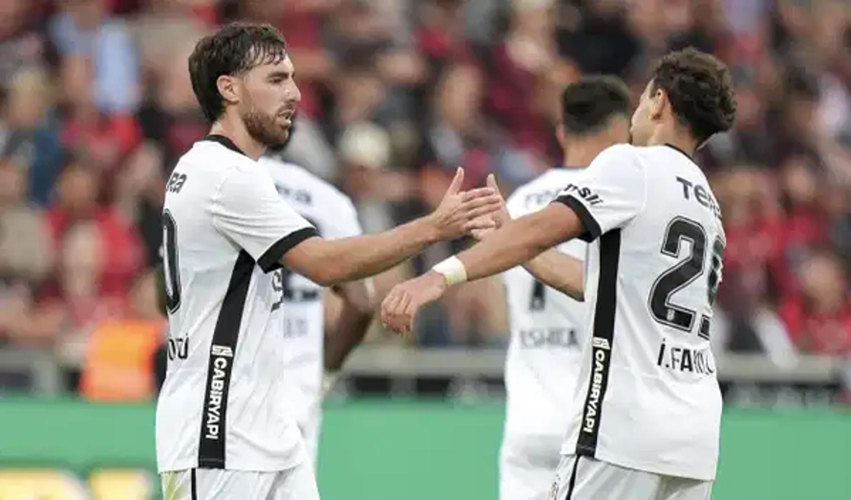 Beşiktaş, Hradec Kralove'yi deplasmanda mağlup etti