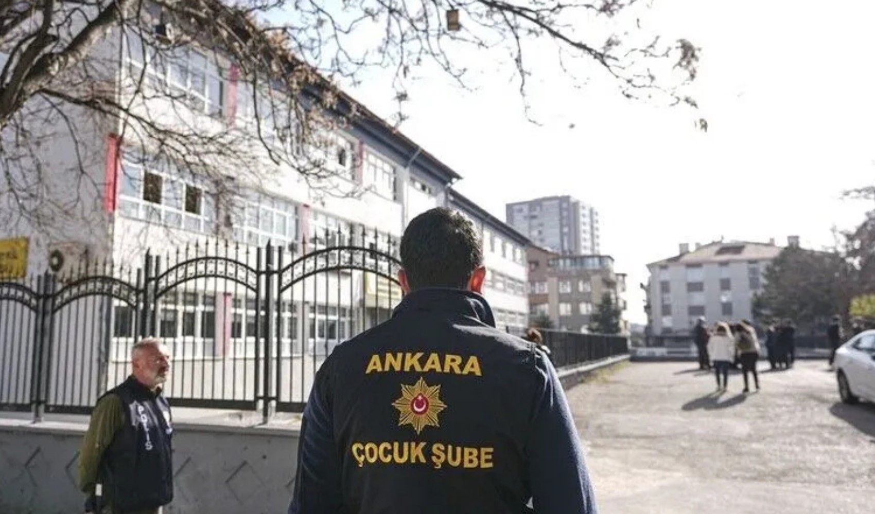 Okullara 30 bin güvenlik personeli geliyor
