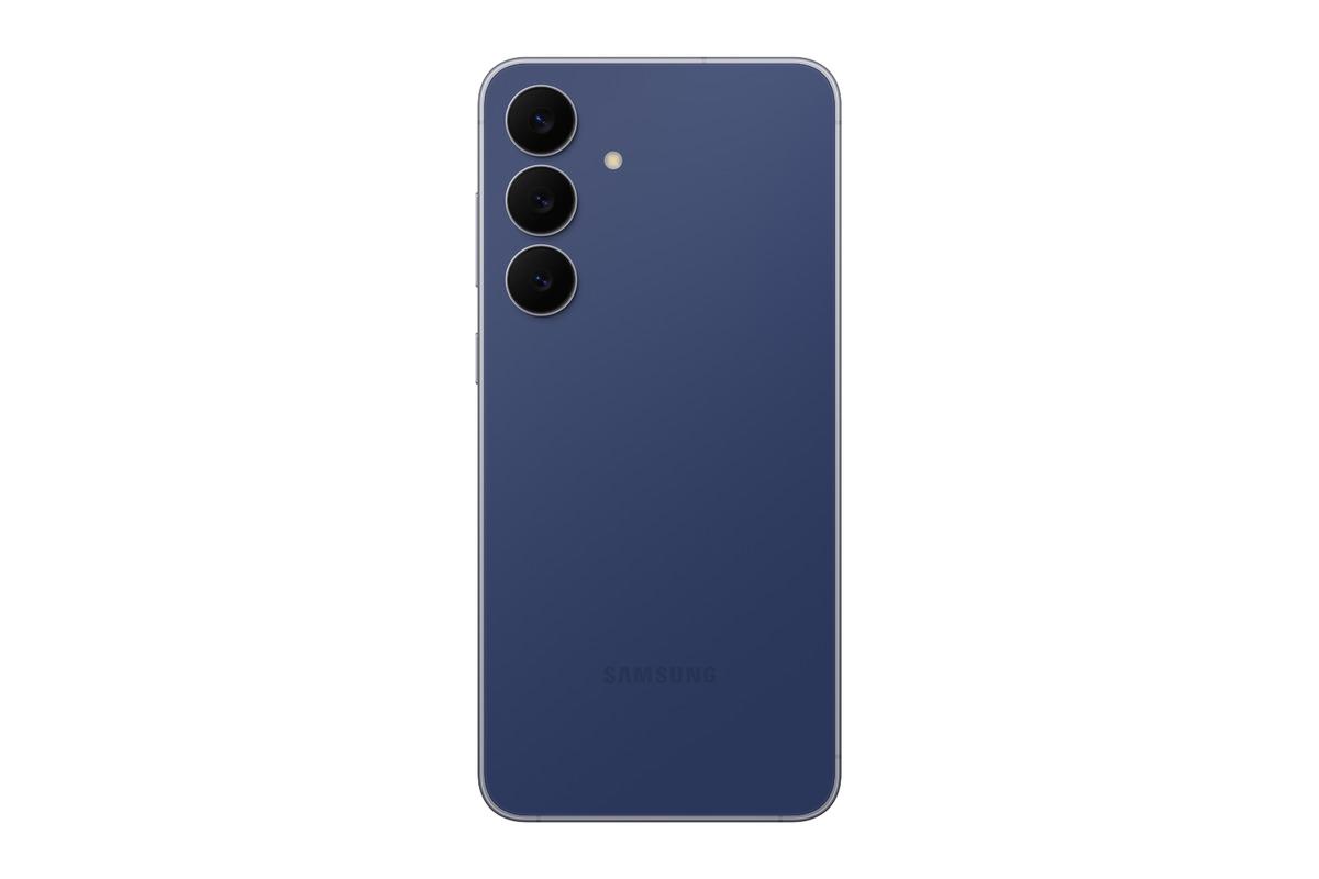 Galaxy S25 FE arka tasarım ve üçlü kamera kurulumu