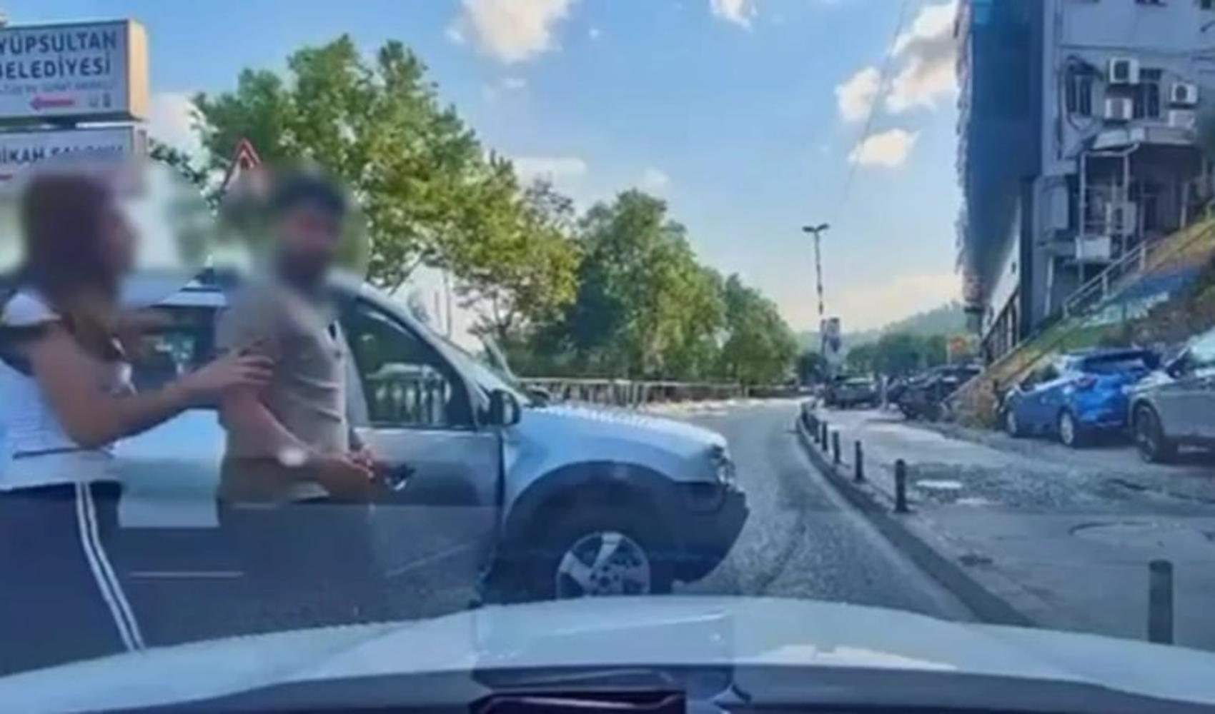 Eyüpsultan’da trafikte tehdit savuran sürücüye 180 bin TL ceza, ehliyetine 60 gün el koyma