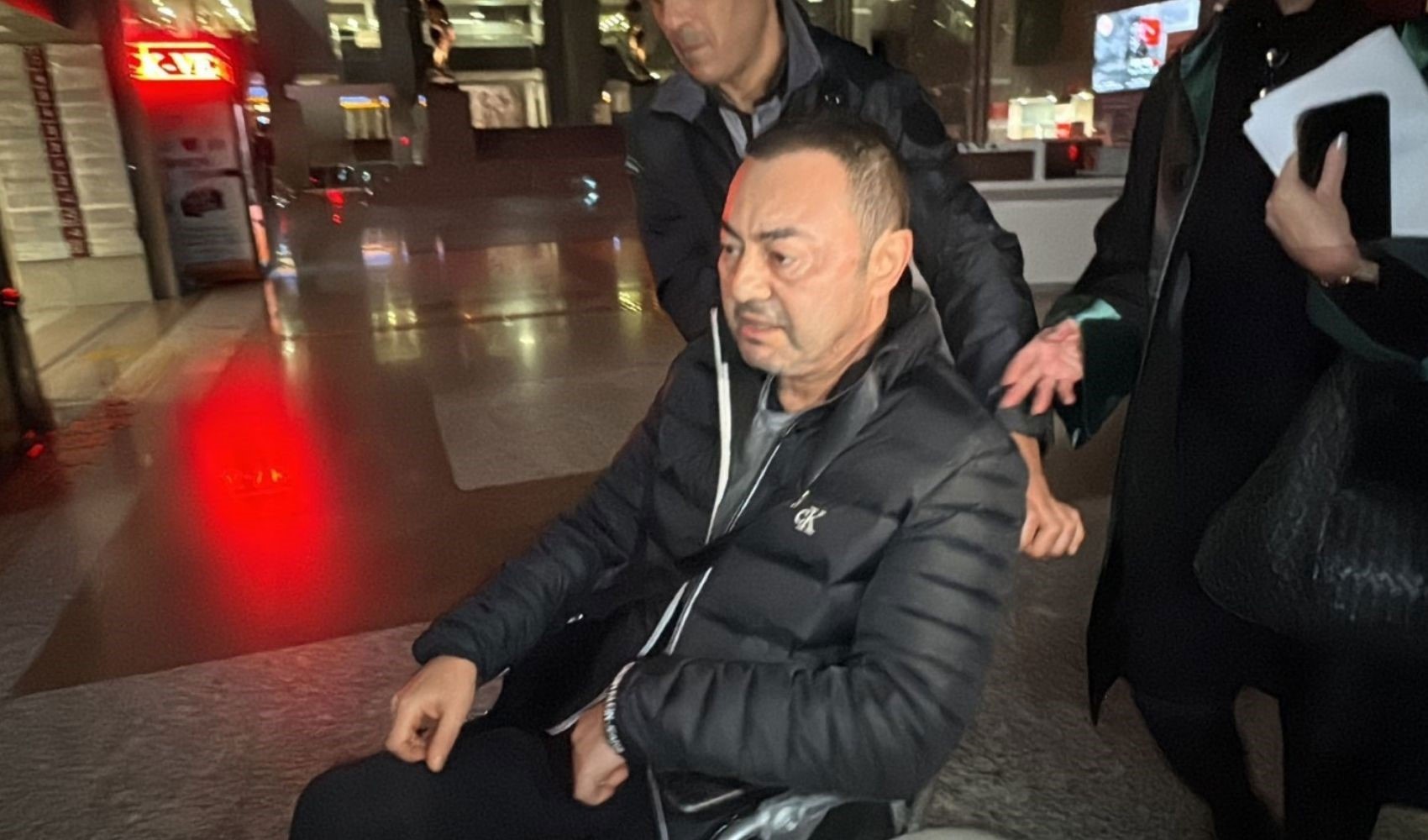 Hastaneye kaldırıldığı iddia edilen Serdar Ortaç'tan açıklama