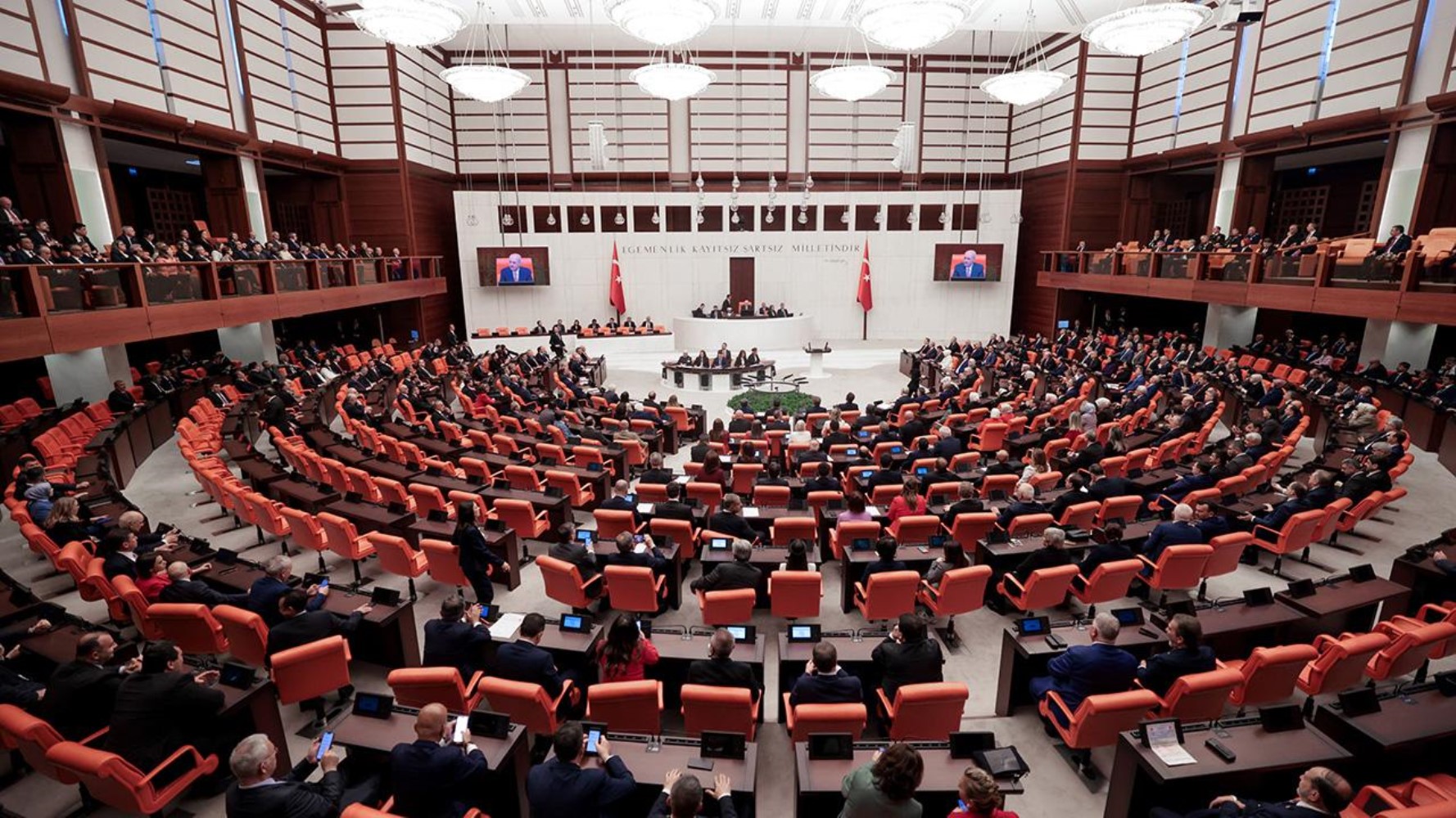 Erdoğan'ın masasındaki 'özel anketin' sonuçları ortaya çıktı