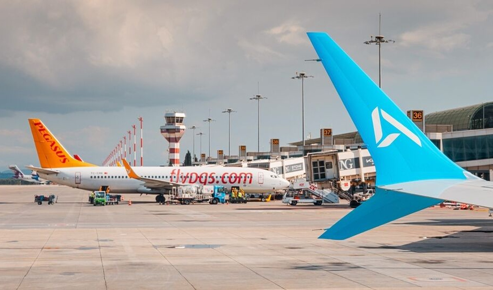 Gemi faciası sonrası Pegasus ve AJet KKTC seferlerini artırıyor