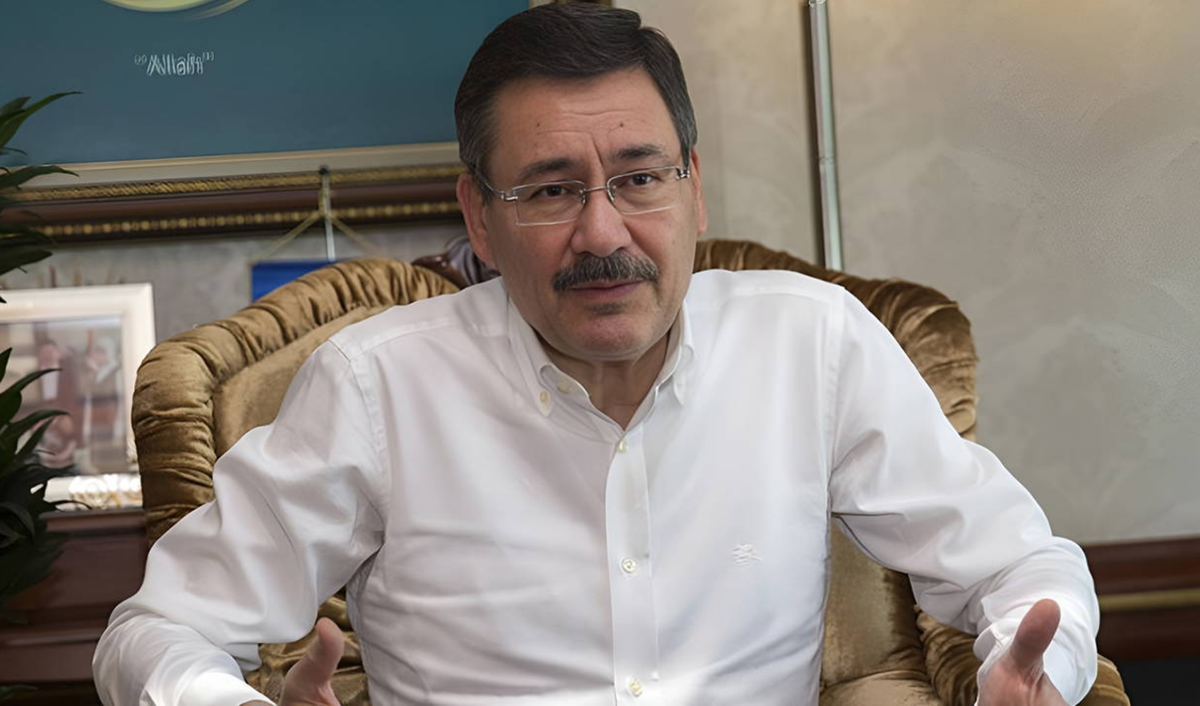 La municipalité d'Ankara dépose une plainte contre Melih Gökçek et sa famille pour « organisation criminelle »