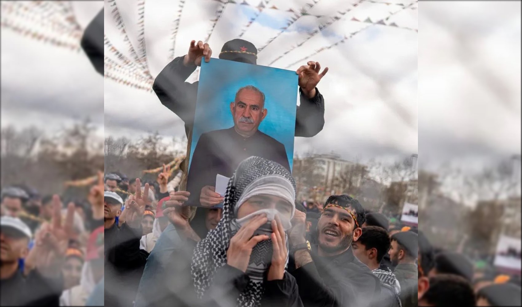 AKP’de ‘süreç’ rahatsızlığı: DEM Parti’nin açıklamaları ve posterler ittifak tabanında tepki yarattı