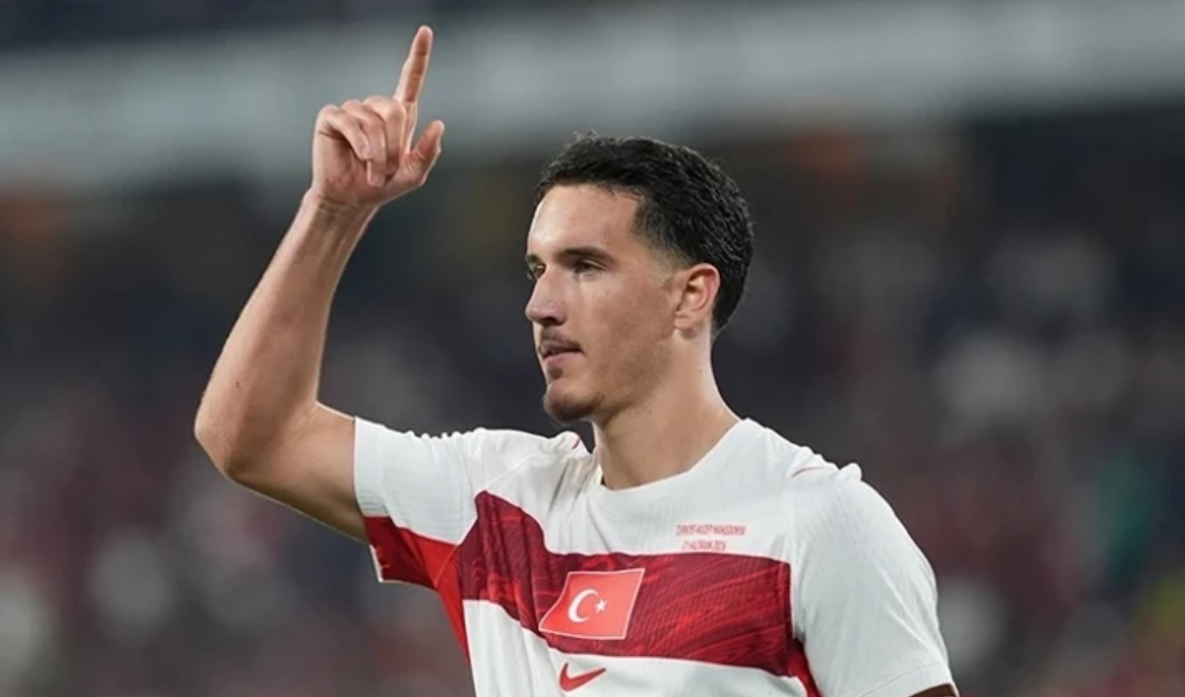 Galatasaray gibt offizielle Verhandlungen mit Porto über den Transfer von Deniz Gül bekannt