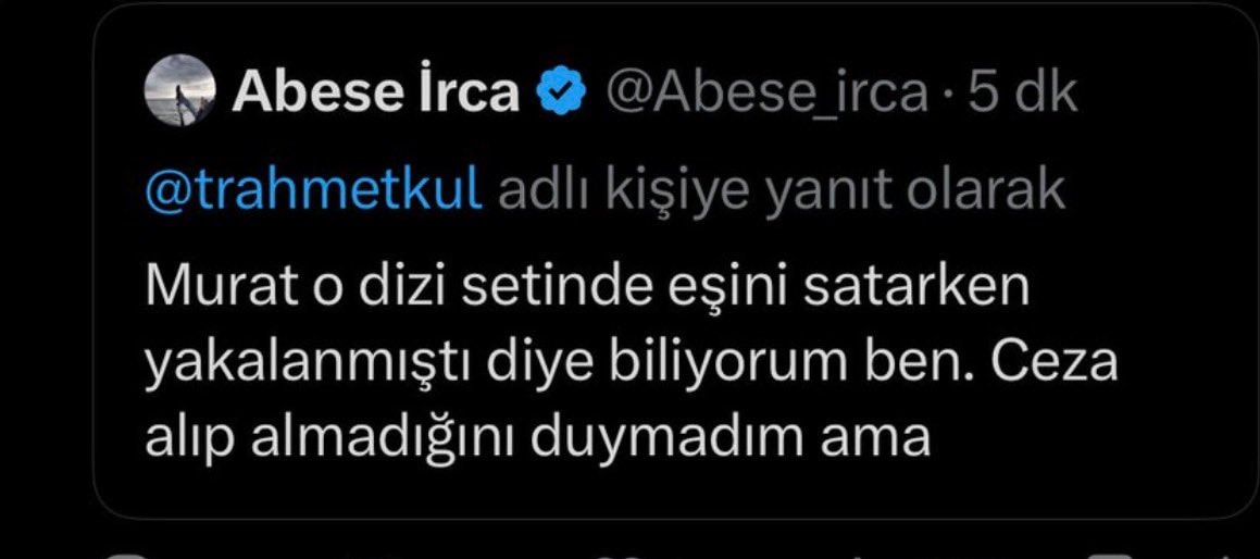 Sosyal medya platformunda Murat Ağırel’in eşine yönelik ifadelerin yer aldığı ekran görüntüsü.