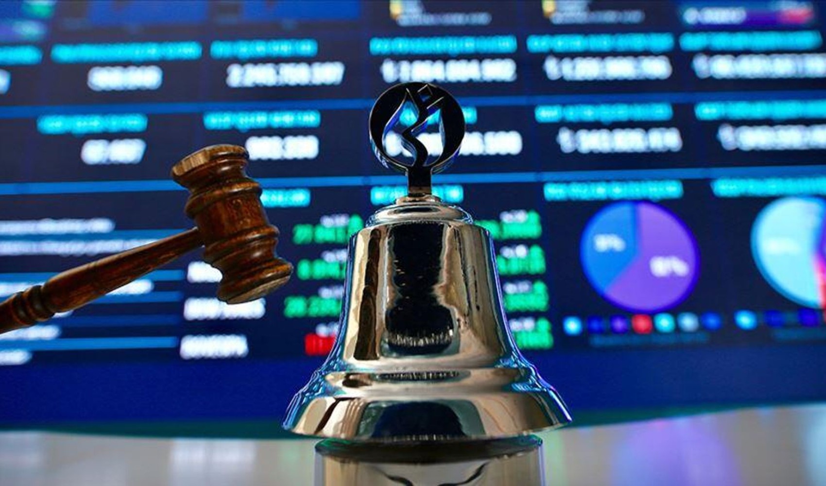 Borsa paylaşımlarına soruşturma: Sosyal medya hesaplarının kimlikleri araştırılıyor