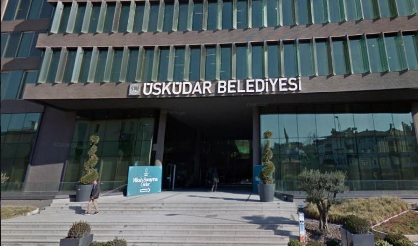Üsküdar'da CHP'den AKP'ye geçen isimden itiraf