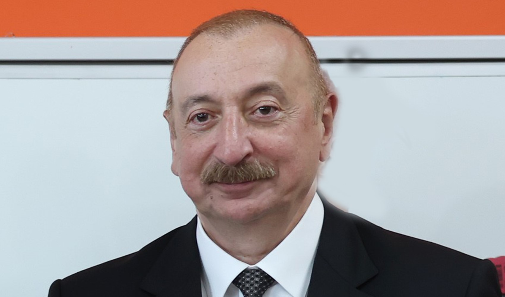 Aliyev: İslam dünyasına karşı ilan edilmemiş bir savaş var