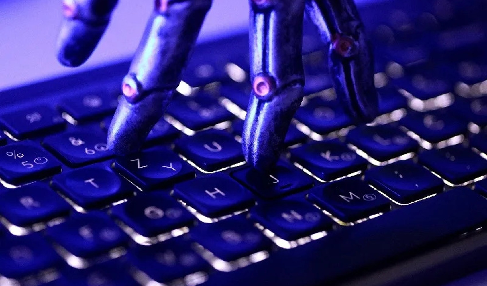 Klippenstein: L'intelligence degli Stati Uniti non sostiene la narrazione dell'apocalisse dell'IA