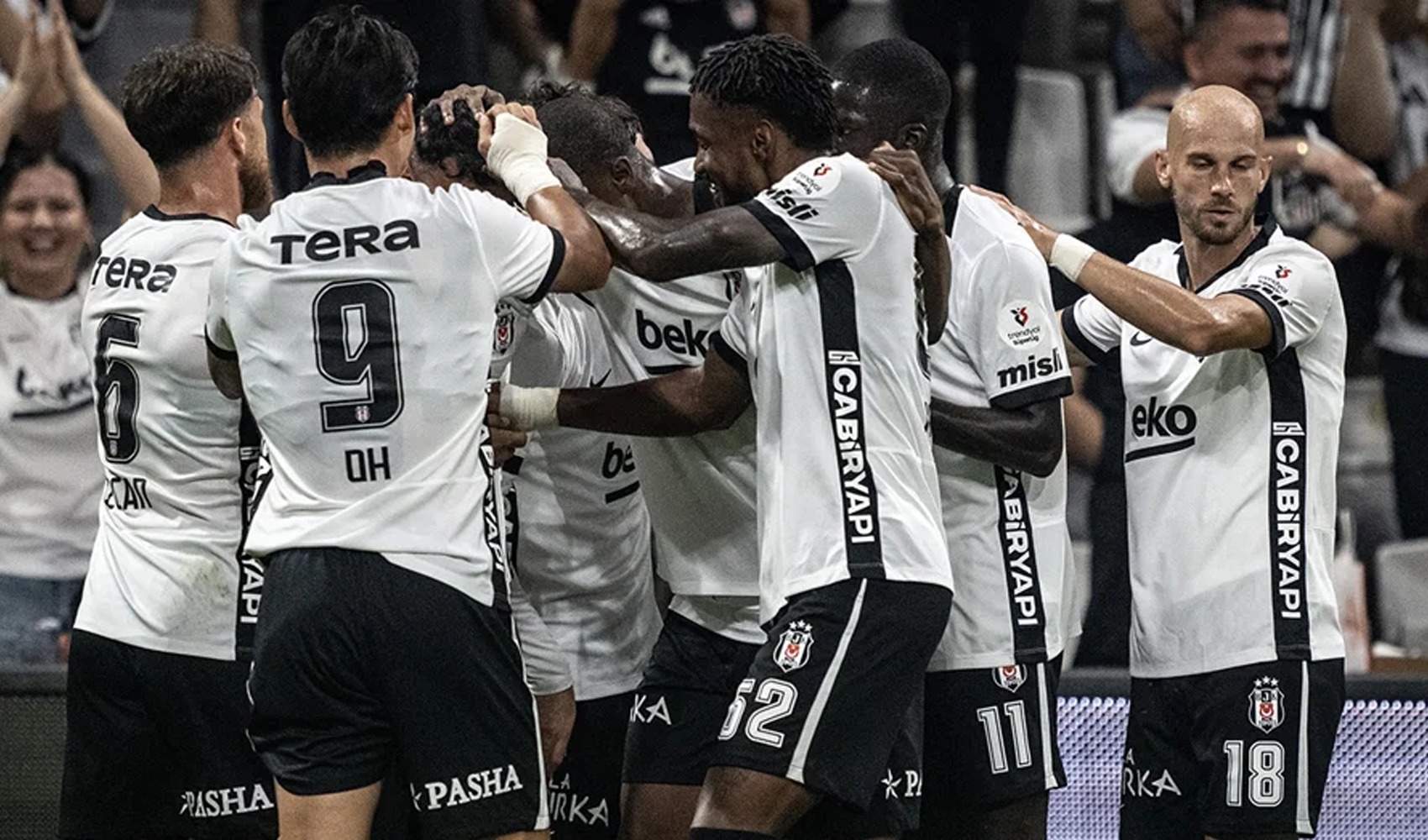 Beşiktaş, UEFA Avrupa Ligi için kadrosunu duyurdu: Marsilya maçı öncesi liste netleşti