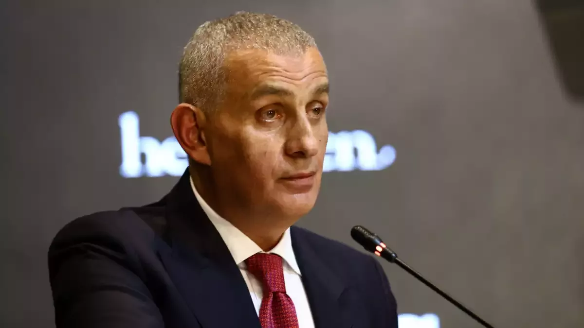 TFF Başkanı İbrahim Hacıosmanoğlu’nun toplantıda çekilmiş fotoğrafı.