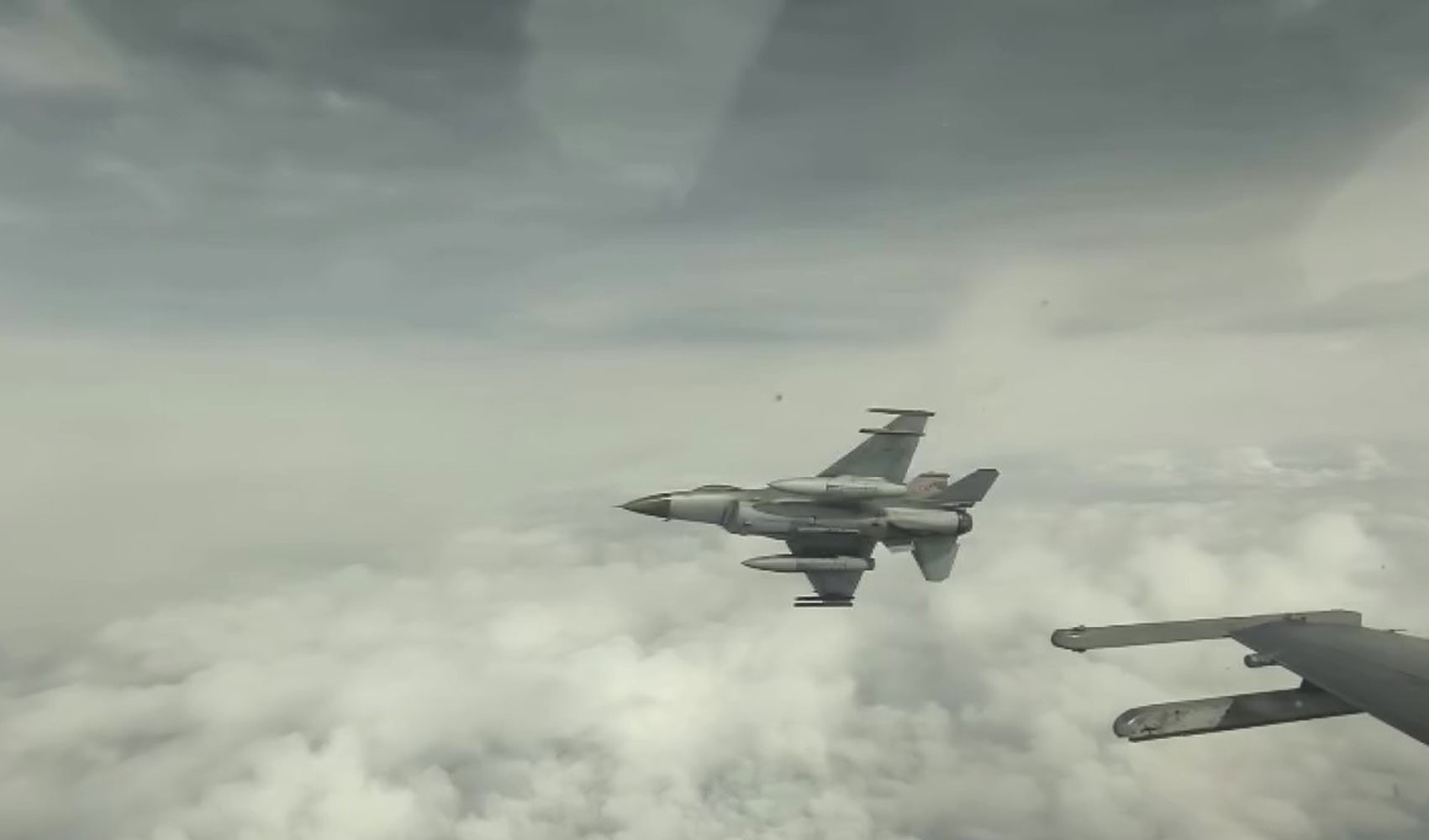 F-16'lar Amasya'dan Karadeniz'e havalandı