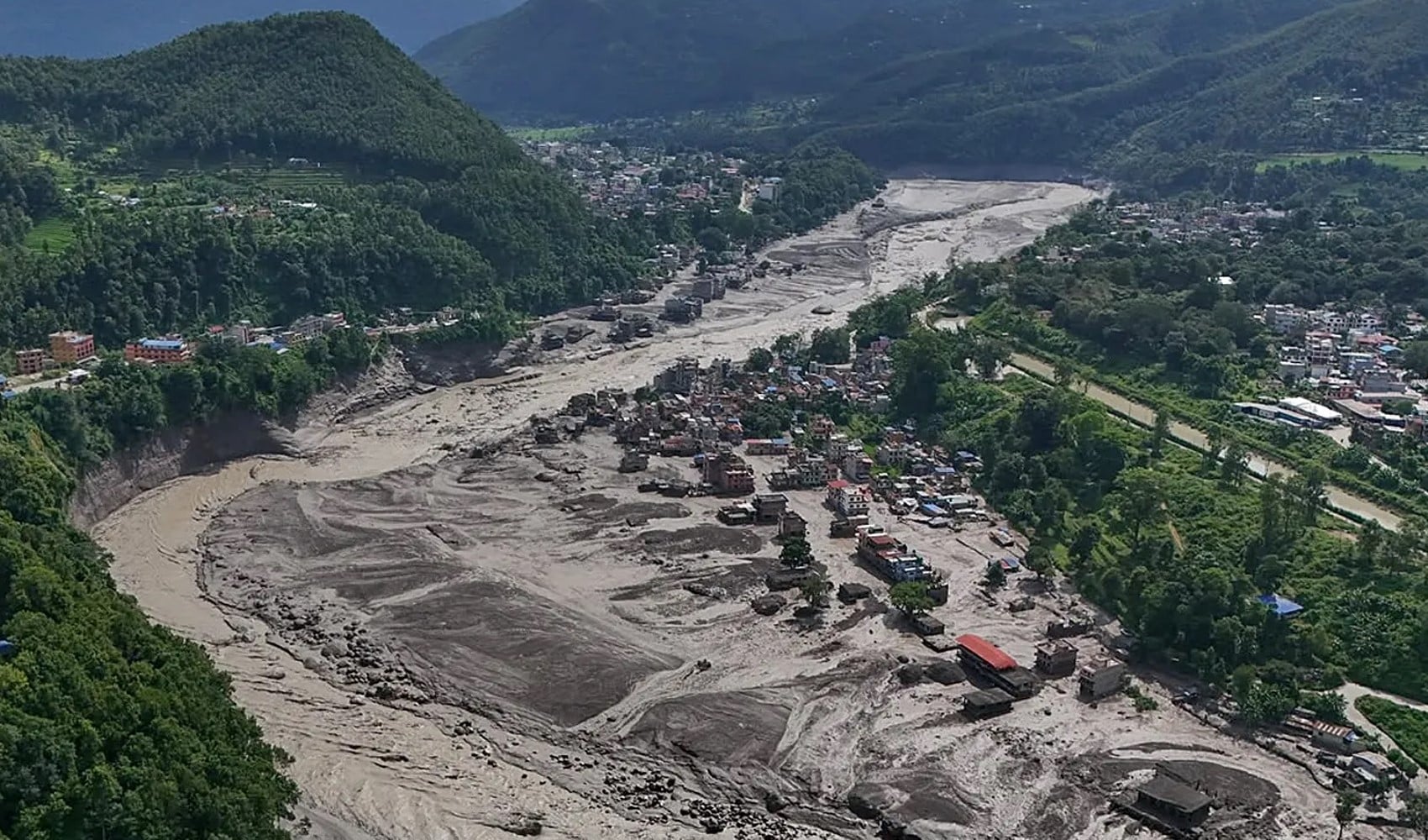 Nepal’de sel felaketinde can kaybı 1050’ye çıktı