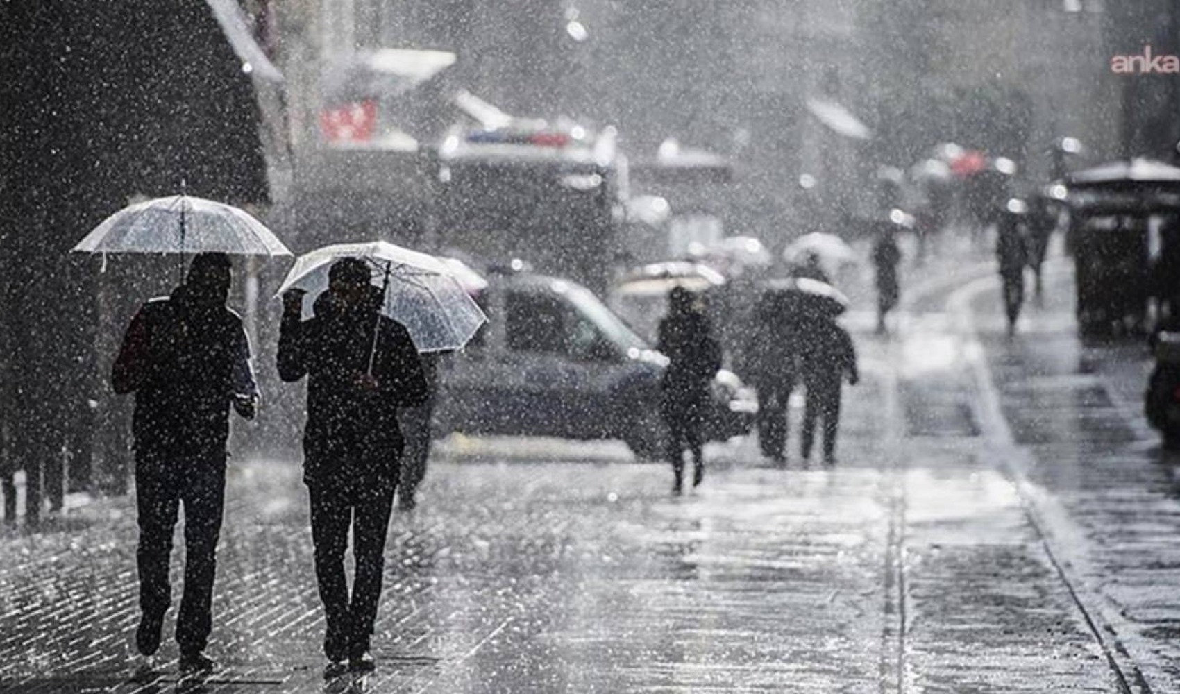 Meteoroloji’den Rize ve Artvin için kuvvetli sağanak uyarısı