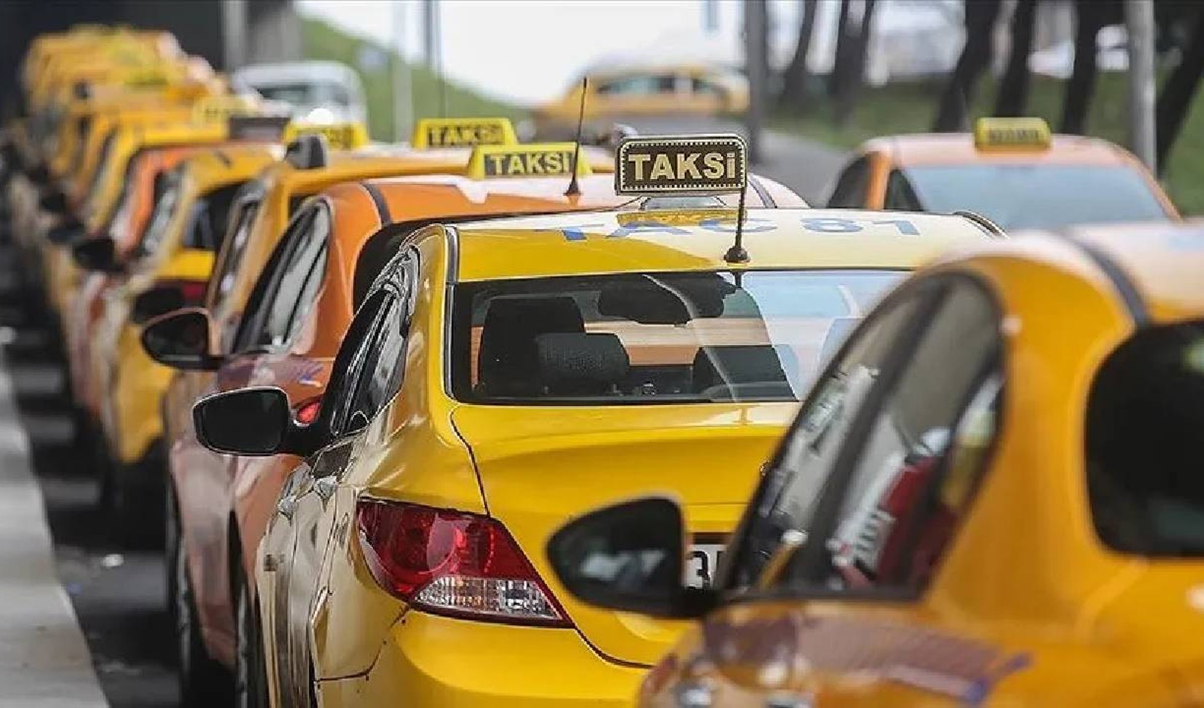 İBB 250 uygulama bazlı taksi taşımacılığı hakkı için ihaleye çıkıyor
