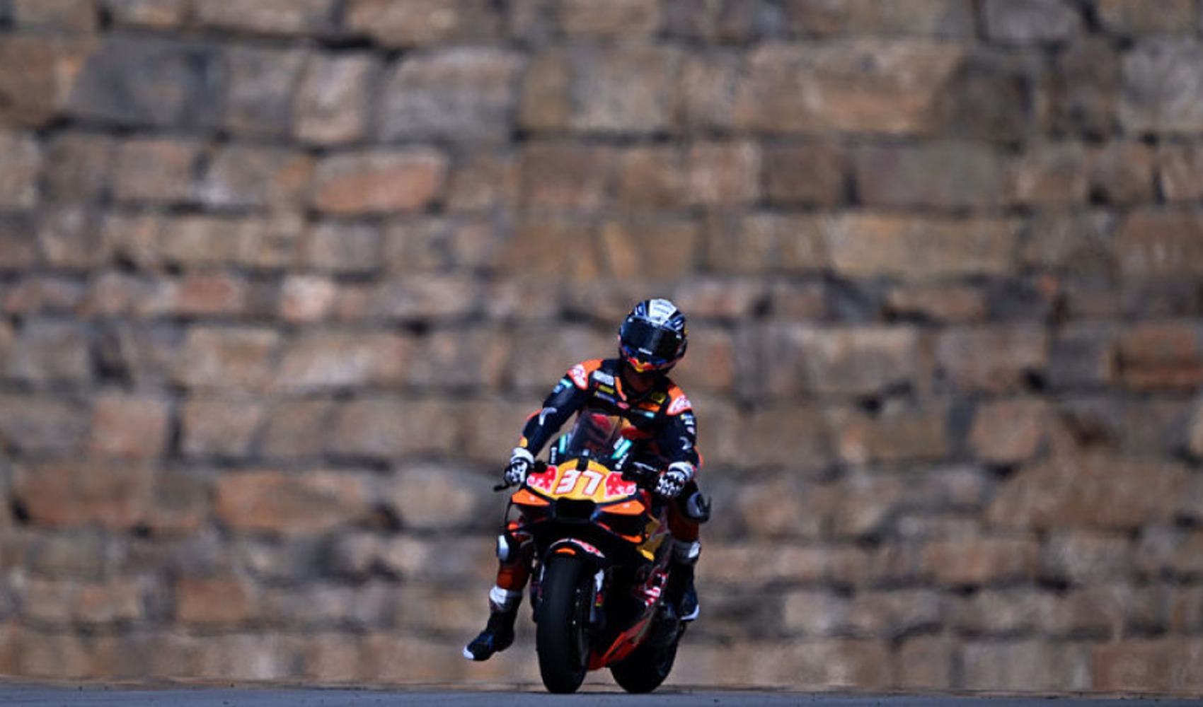 Pedro Acosta, Avusturya GP’de kariyerinin ilk MotoGP zaferini kazandı