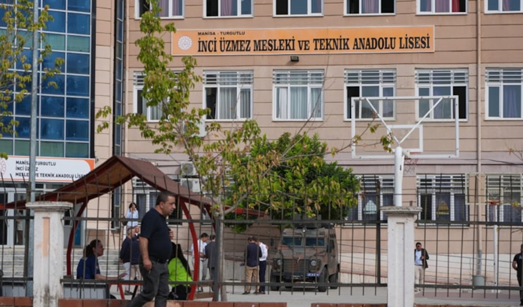 Turgutlu'daki okul saldırısı sonrası yeni soruşturma