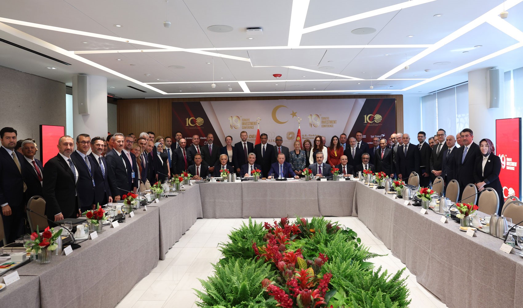 Cumhurbaşkanı Erdoğan, New York'ta iş insanlarıyla bir araya geldi