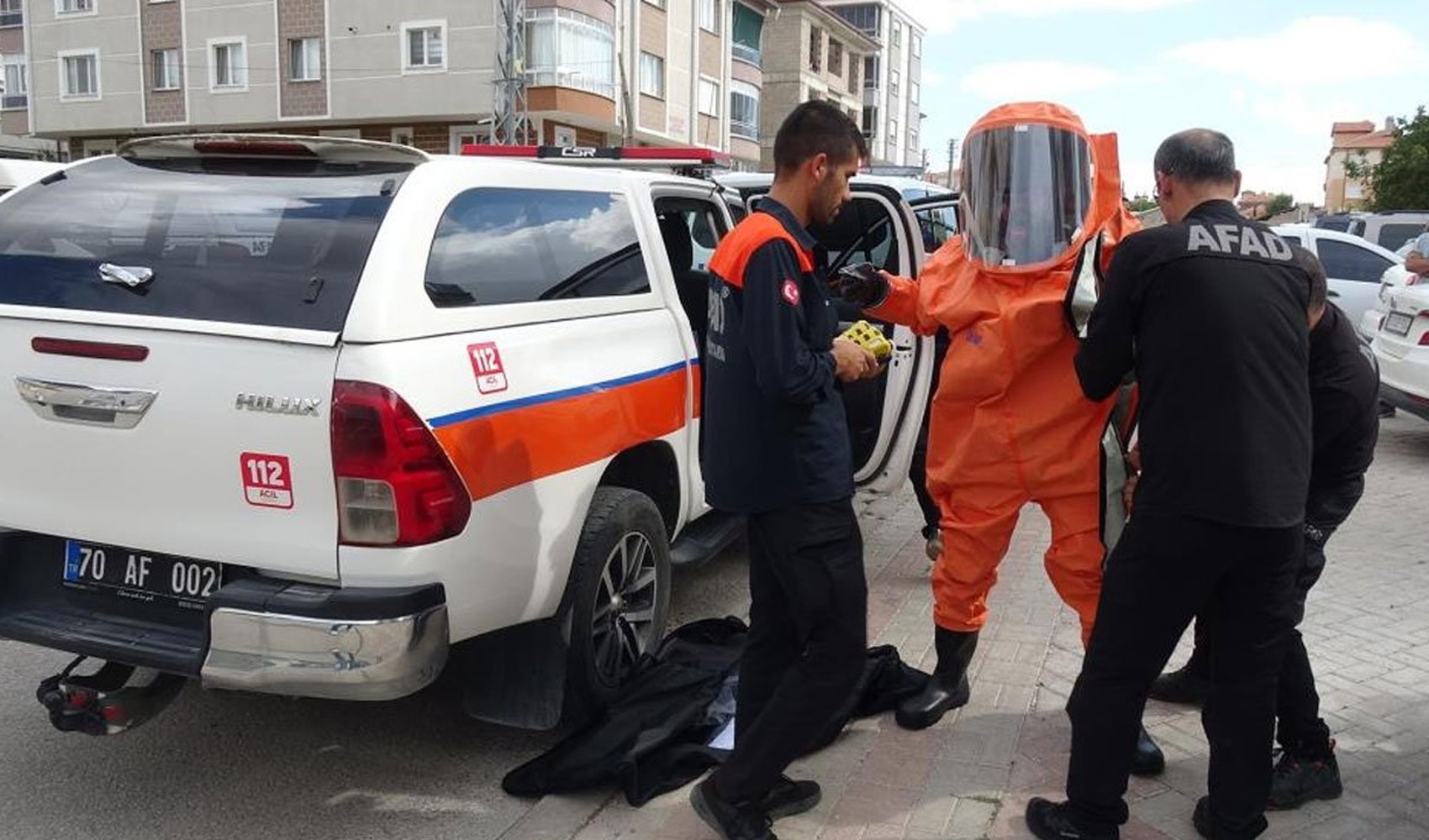 Verdacht auf Chemikalien in Karaman: 11-stöckiges Wohnhaus nach Fund eines toten Ehepaares evakuiert