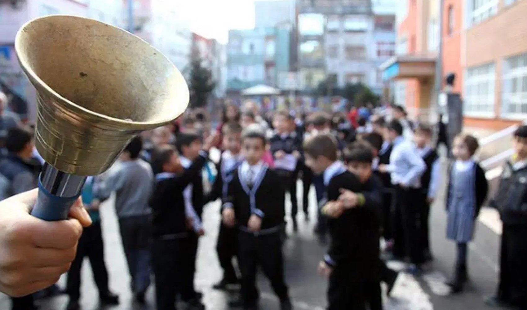 MEB’den 81 ile yazı: Bazı okullarda ders süresi kısalıyor!