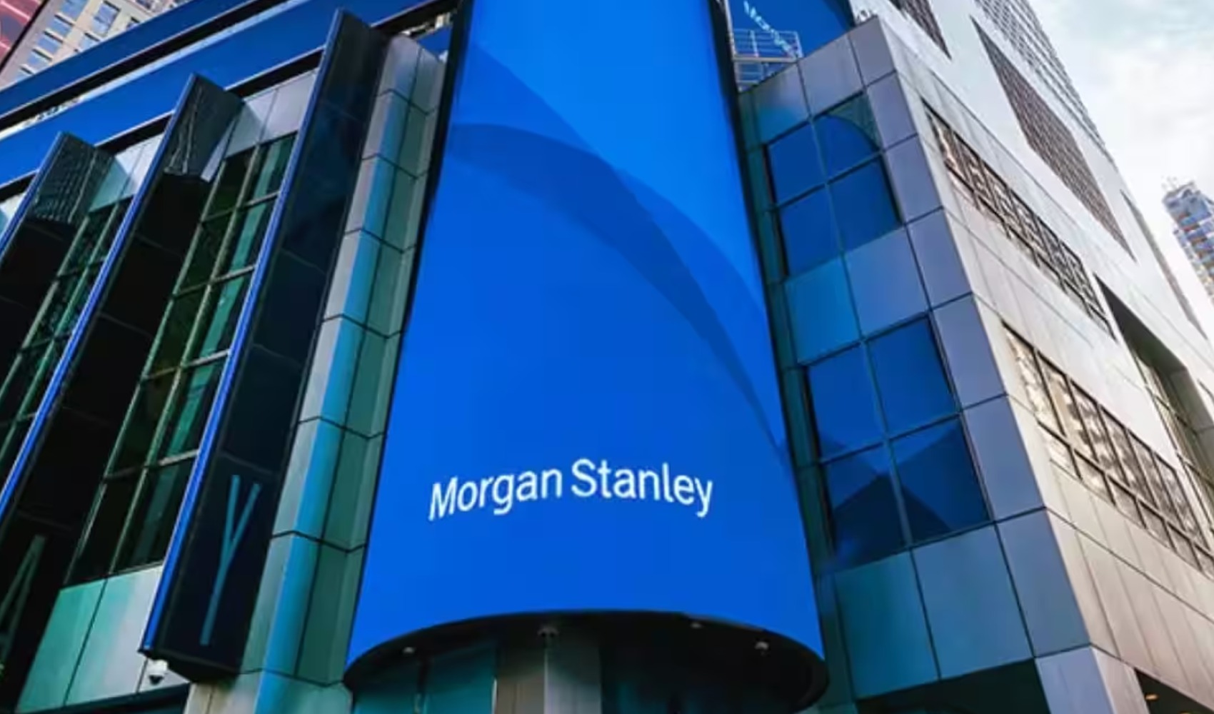 Morgan Stanley’de e-posta hatası: Dahili belge müşterilere gönderildi