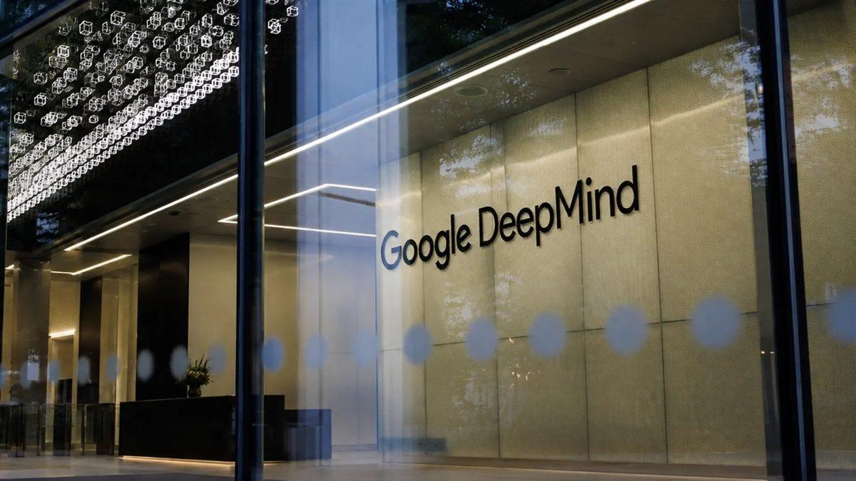 Google DeepMind yazısının görüldüğü cam cepheli ofis girişi.