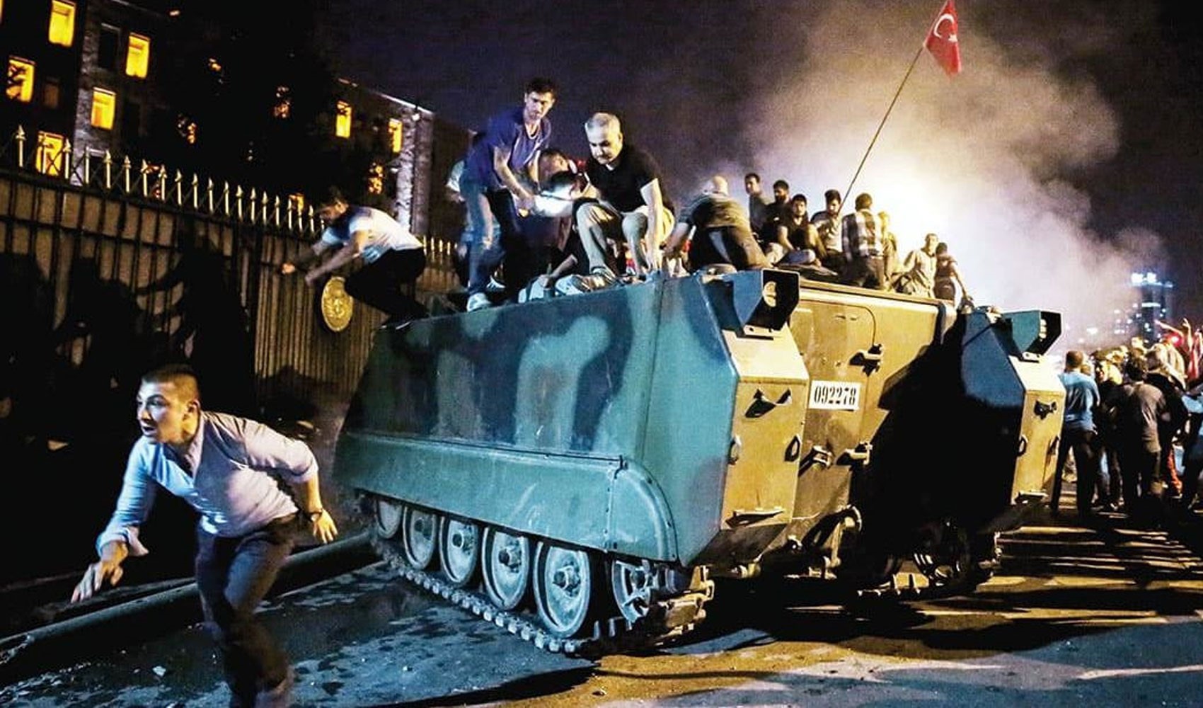 '15 Temmuz Gazileri Davası'nda karar: 10 sanığa beraat 4 sanığa 3 bin 600’er yıl hapis