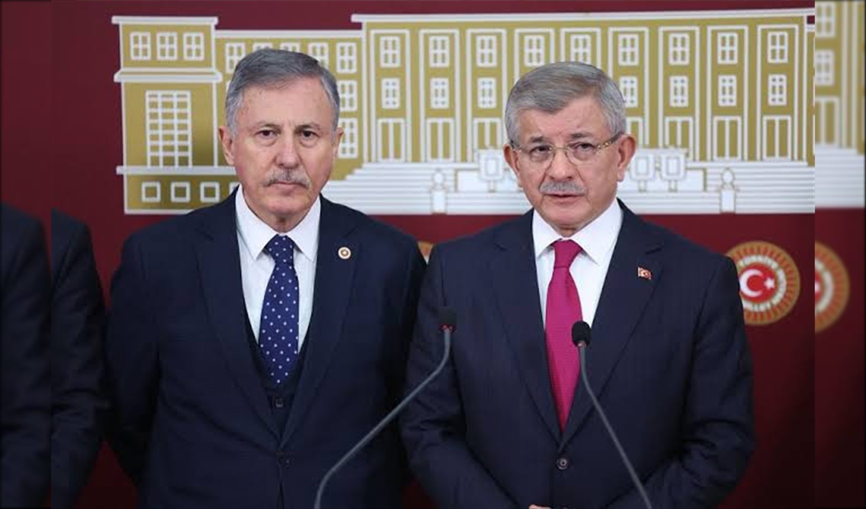 Yeni Yol Grup Başkanvekili Selçuk Özdağ’dan Davutoğlu’na sert sözler: Erdoğan’ın kendisine yaptığı teklifi anlattı