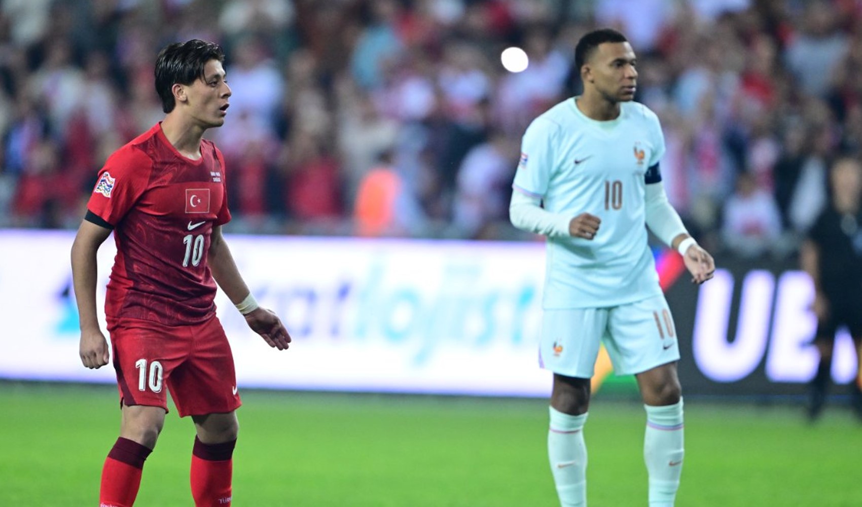 Mbappe Arda Güler’in dikkatini dağıtmak için bakın ne yaptı