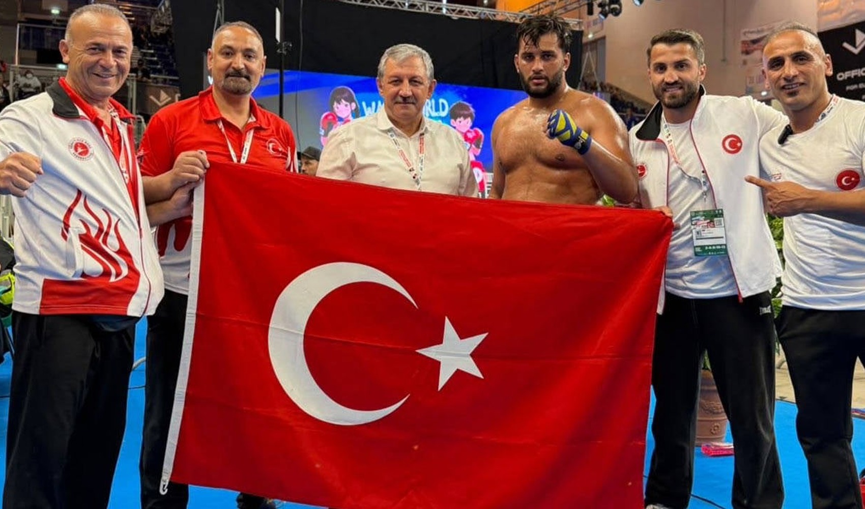 Milli kick boksçulardan dünya şampiyonasında 5 altın madalya