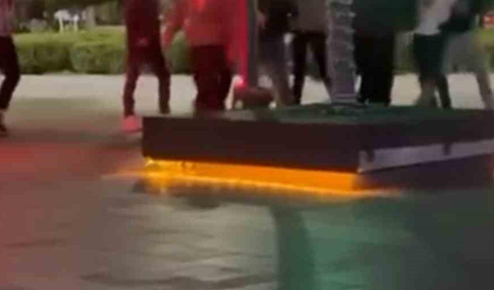 Fight breaks out between two groups at Bolu Governor's Office Square