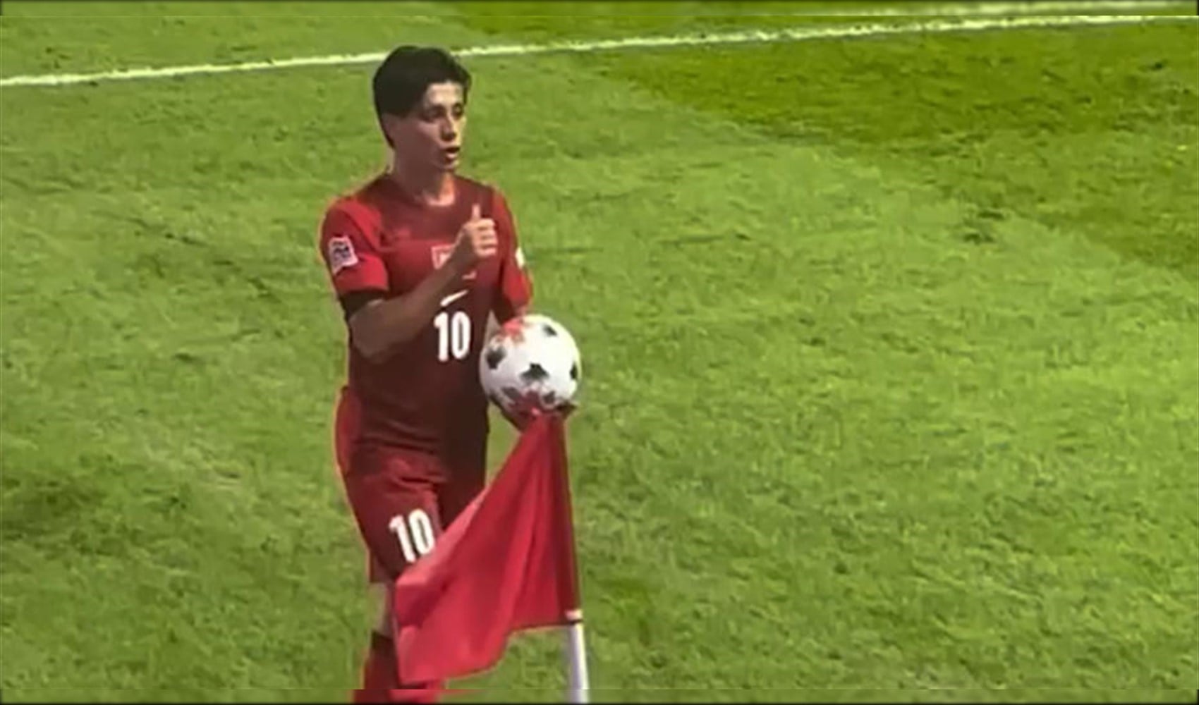 Arda Güler asked for water, a fan sent it in a plastic bag!