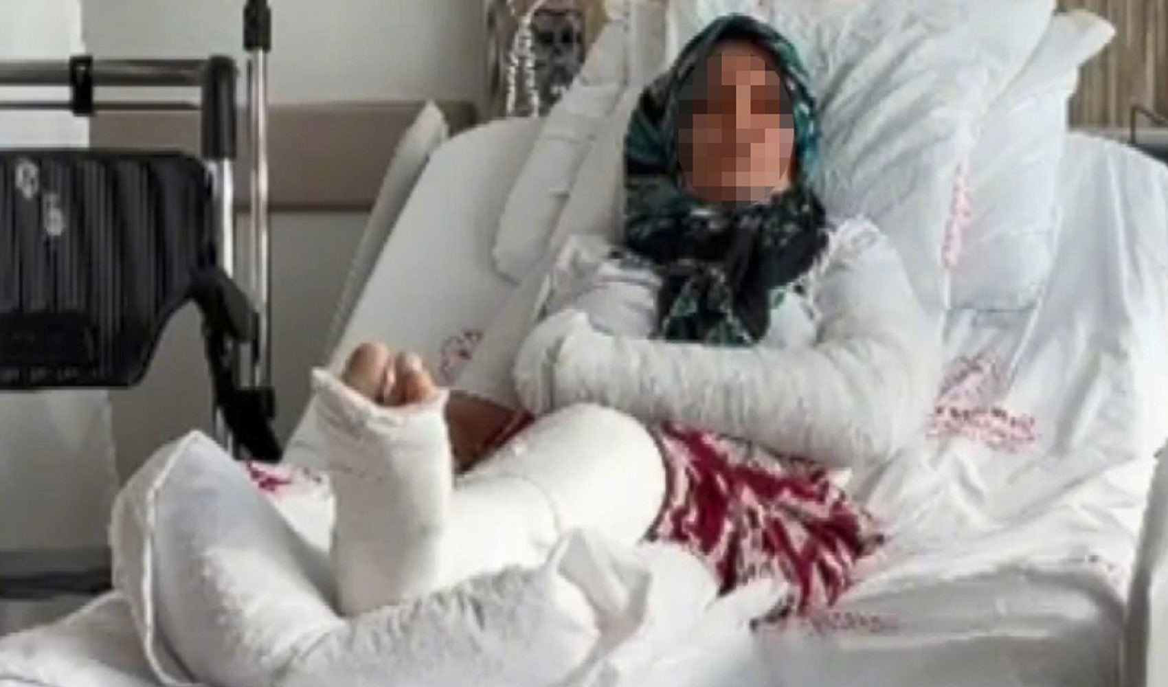 Husumetlilerinin saldırısına uğradı: 3 çocuk annesi yaralandı