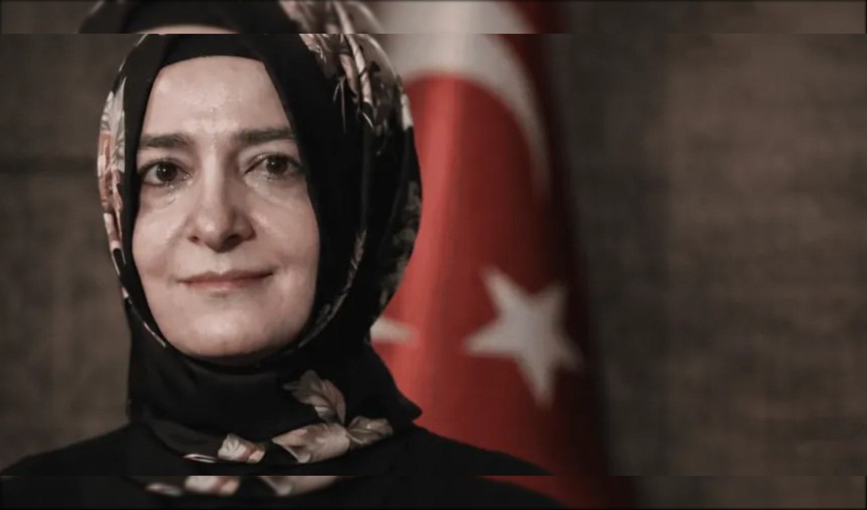 AKP'li eski bakan Fatma Betül Sayan Kaya görevinden istifa etti
