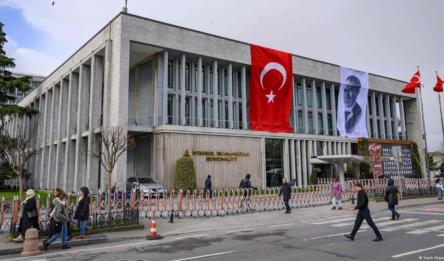 Cálculo crítico en el Ayuntamiento de Estambul mientras se espera la decisión del Tribunal de Casación: ¿Podría la aritmética del Consejo trasladar la presidencia al AKP?